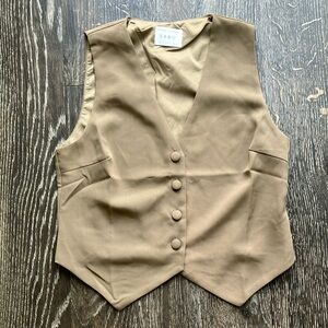 Sabo Skirt “Brown” Vest Top, is actually more Olive Green